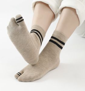 Tất Cotton Nguyên Chất Dài Trung Bình Cho Nữ Heattech Phong Cách Chống Mùi Hôi Thấm Hút Mồ Hôi Cao Đến Đầu Gối Thể Thao Thông Thường Phiên Bản Hàn Quốc