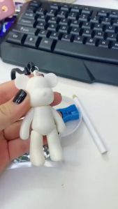 Móc Khóa Bearbrick gấᴜ 8cm tự đính đá nhiều màu (combo đầy đủ gấᴜ + đá + bộ đính + keo)