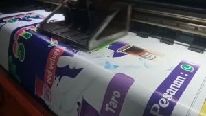 Spanduk Banner Jualan Sticky Milk Free Design Custom