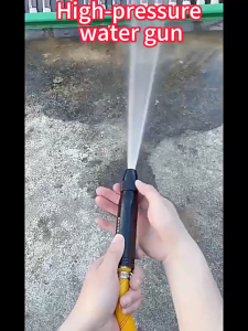 LUXU High-Pressure Water Gun Spray Portable Car Washer Garden Cleaning with Water Pipe Free Universal Interface