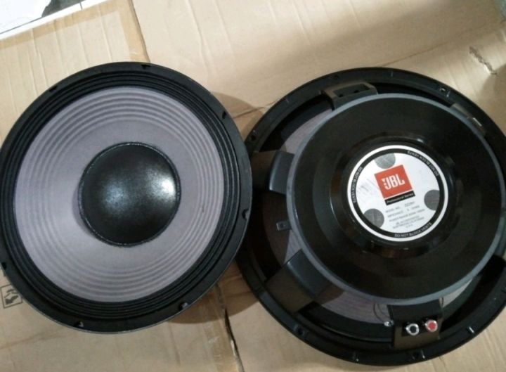 Jbl 1400 discount watt bass