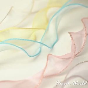 Pita Organdi Gelombang: Pilihan Dekorasi Kado & Bunga