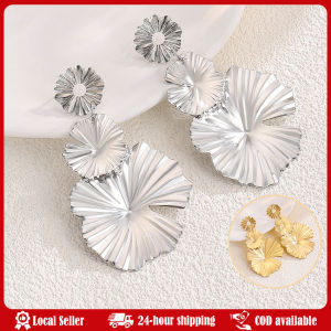 Vintage Matte Metal Large Petal Pendant Earring for Women Exaggerated Geometric Gold Color Long Earring Fashion Vacation Jewelry Fashion Long Gold Color Ginkgo Leaf Drop Earrings For Women Jewelry 2025 Trending New Womens Exaggerated Silver Color Earring