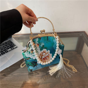 New 2024 Chinese Style Hanfu Flag Dress Handbag Retro Ladies Handbag Versatile Crossbody Chain Bag Fashionable Shell Bag