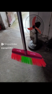 Chổi nhựa quét nước cán inox