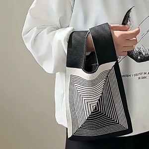 Beg Rajut Mini Bertali Knitted Mini Knot Wrist Handbag Handheld Portable Tote Bags Reuseable 针织手提包