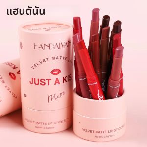 8 ชิ้น/เซ็ตผู้หญิง Velvet Matte ลิปสติกคอลเลกชันยาวนานเกาหลี Lip Stick ชุดของขวัญกล่องสําหรับผู้ที่ชื่นชอบแต่งหน้า
