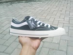 Wanada Sepatu Sneakers Pria Wanita Elegan Shoes Public Low Black Natural style Ventela