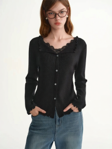 DUSHU | Plus Size Lace Splicing Turn-Down Collar Knit Top