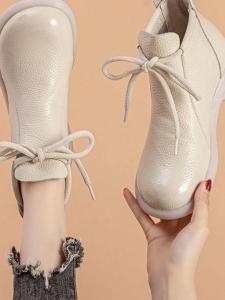 New Autumn Soft Leather Martin Boots Womens Comfortable Flat Bottom Simple French Style Short Boots Retro Chinese New Style Shoes