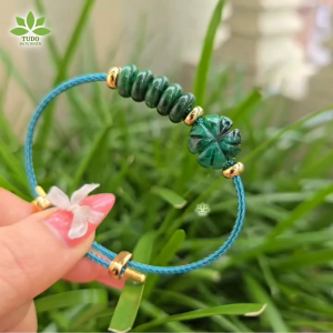 Q622 Vòng ngũ điếu cỏ 4 lá Cẩm Thạch Sơn Thủy dây khóa rút ko kén mệnh - Phong Thủy TUDO