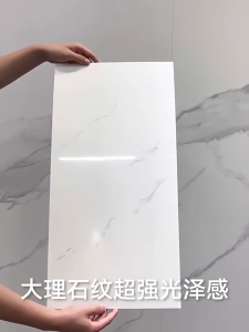 【SG Local Stocks】Marble Waterproof Wall Sticker Wallpaper/Self adhesive wall sticker toilet kitchen living room renovation oil proof waterproof sticker Floor tile仿磁砖自粘贴纸