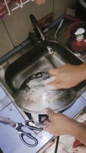 Alat penggosokWajan Gosong
