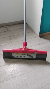 Wiper Lantai Nagata Besar / Sapu Lantai Air Nagata 322