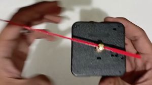 Mesin Jam Dinding Quartz Saklar On Off Detak Step Movement Universal Awet Bergaransi