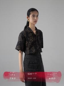 Caira ฤดูใบไม้ร่วง ฤดูหนาว ซีรีส์ซ่อมจาง เดนิม ครึ่ง กระโปรง สูง เอว สไตล์การเดินทาง ผ้าฝ้าย สีบริสุทธิ์ 100% ความยาวปานกลาง ประเภท H