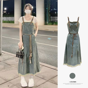 พรางหุ่น ความยาวปานกลาง เดนิม เดรส พร้อม ผ่าชาย และชายเสื้อพู่สําหรับผู้หญิง ฤดูใบไม้ผลิ ฤดูร้อน ฤดูใบไม้ร่วง แฟชั่นสูง เอว กระโปรงทรงเอ