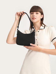 The Ultimate Guide to Minimalist Shoulder Bags: A Look at the Black Series Pure Color Nylon Underarm Bag