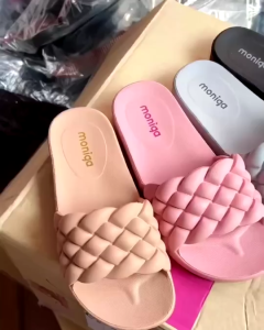 Dép Thái Lan nữ nhựa đúc quai dày siêu nhẹ MONOBO - MONIGA 10.6