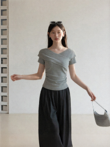 Cantonstory | French Gray Shoulder-Fitting V-Neck Waist-Tightening Slimming T-Shirt