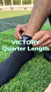 ถุงเท้ากันลื่น หุ้มข้อ Victory sz.38-42 eu