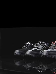 NAK Safety Shoes Men Lightweight Anti Slip Anti Smash Protective Steel Toe Cap Boots Men Shoes Work Shoes