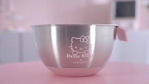 High-Quality Stainless Steel Mixing Bowl: A Durable Kitchen Utensil