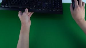 Corsair Elgato Green Screen Mouse Mat - XL Chroma Key Desk Pad for Overhead Camera or Hand Cam in OBS