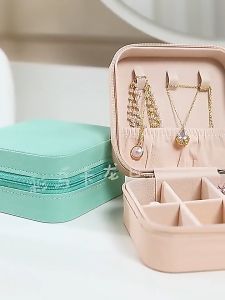 Portable Jewelry Storage Box Travel Organizer Jewelry Case PU Leather Storage Earrings Organizer