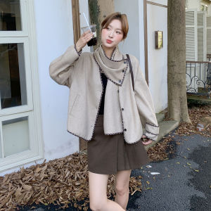 Fashionable Beige Scarf Jacket Womens Casual Short Top Loose Fit Vintage Style Novelty Polyester Fiber V-Neck Button Closure