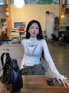 Buwan Studio American-Style Small Turtleneck Micro-Elastic Silm Bottoming Shirt Womens Short Stylish Print Long Sleeves T-shirt