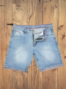 Celana pendek jeans pria dewasa