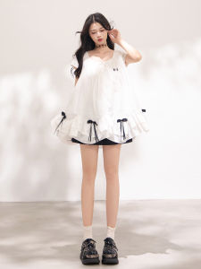 KEIKO | Đầm Ngắn Màu Trắng Dáng Xòe Đính Cổ U Mềm Mại Thu Hút Mùa Hè