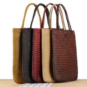 New Handwoven Straw Bag Casual Beach Vacation Style Pure Handmade Womens Bag Suitable for All Occasions Korean Style Shoulder Bag