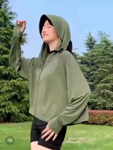 Áo Chống Nắng Dáng Ngắn Cánh Dơi Chất Vải LỤA BĂNG THUN LẠNH Mềm Mát Siêu Thấm Hút Mồ Hôi