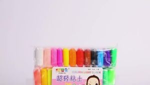 ดินเบาเกาหลี 24 สี ปลอดภัยสำหรับเด็ก เนื้อนุ่มยืดหยุ่นสูง ไม่ติดมือ พร้อมอุปกรณ์ปั้น