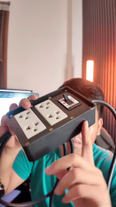 ( ชุดเซ็ตประกอบ ) ปลั๊กพ่วงสนาม 4 ช่อง 4500W 2 ขา พร้อมปลั๊กกราวด์คู่ เบรกเกอร์ 30A สายไฟ VCT 2M-30M