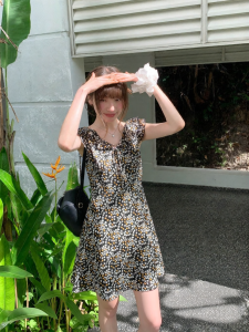 NIHAOKANONG | Đầm A-Line Hoa Cổ V Ruffle Pháp