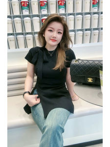 ชุดเสื้อผ้าคลุมตัวแบบผีเสื้อที่มีความรู้สึกในการออกแบบสําหรับผู้หญิงขนาดใหญ่ในฤดูร้อนลดน้ําหนักด้านข้างด้วยแขนสั้น