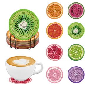 ชุดจานรองแก้วเพชร 8 ชิ้นพร้อมขาตั้ง การประดับพลอยคริสตัล DIY รูปแบบผลไม้ที่หุ้มห่อด้วยเพชรของขวัญคริสต์มาส