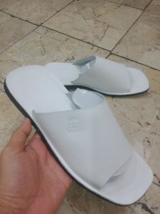 SANDAL MODEL KOKOP UNTUK PRIA DEWASA