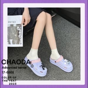 LHMoonlight สินค้าใหม่ต้องมี รองเท้าแตะหัวโตสีทูโทนมาใหม่ ที่มาพร้อมกับตัวการ์ตูนสุดน่ารักที่ทางร้านแถมไปให้ ดีไซน์สวยน่ารักใส่แล้วเก๋ล้ำนำเทรนด์แน่นอน