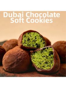 Soft Handmade Chocolate Chip Cookies with Pistachio Paste and Matcha 50g