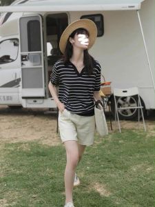 yoyomall 💜พร้อมส่ง เสื้อไหมพรมแขนสั้น ลายทาง เว้าหน้าลึกสุดเท่" #017