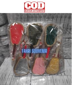 50pcs souvenir kipas pandan kemasan plastik RONDOM