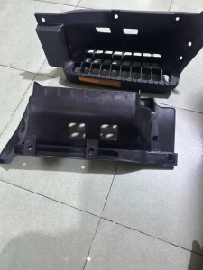 Ốp bậc lên xuống bậc bước chân Isuzu 2010 1T9-5T NQR NPR.Bậc lên xuống bước chân nhựa xe Isuzu 2010 NMR NPR NQRM hàng đẹp chuẩn.