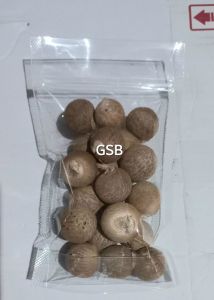 Biji pinang bulat tua kering 200 gram