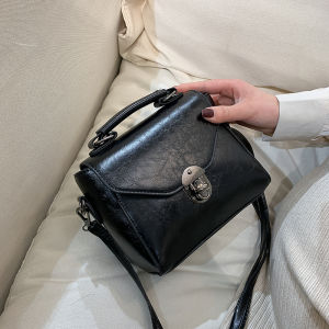 Fashionable Womens Crossbody Bag Handbag Simple Versatile Spring Summer Single Shoulder Bag Soft Surface Lock Buckle Closure