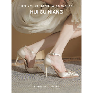 รองเท้าส้นสูงปมผีเสื้อสไตล์เจ้าหญิง ผู้หญิง รองเท้าประดับเพชรเดี่ยว สายคล้อง รองเท้าแต่งงานนิ้วเท้าแหลมคม