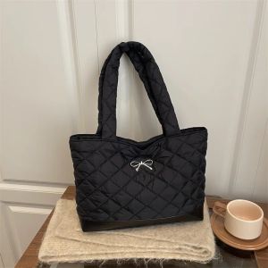 New Winter Fluffy Shoulder Bag Women Fashion Large Capacity Plaid Tote Handle Bag Comfortable and Versatile Texture Luxury Bag